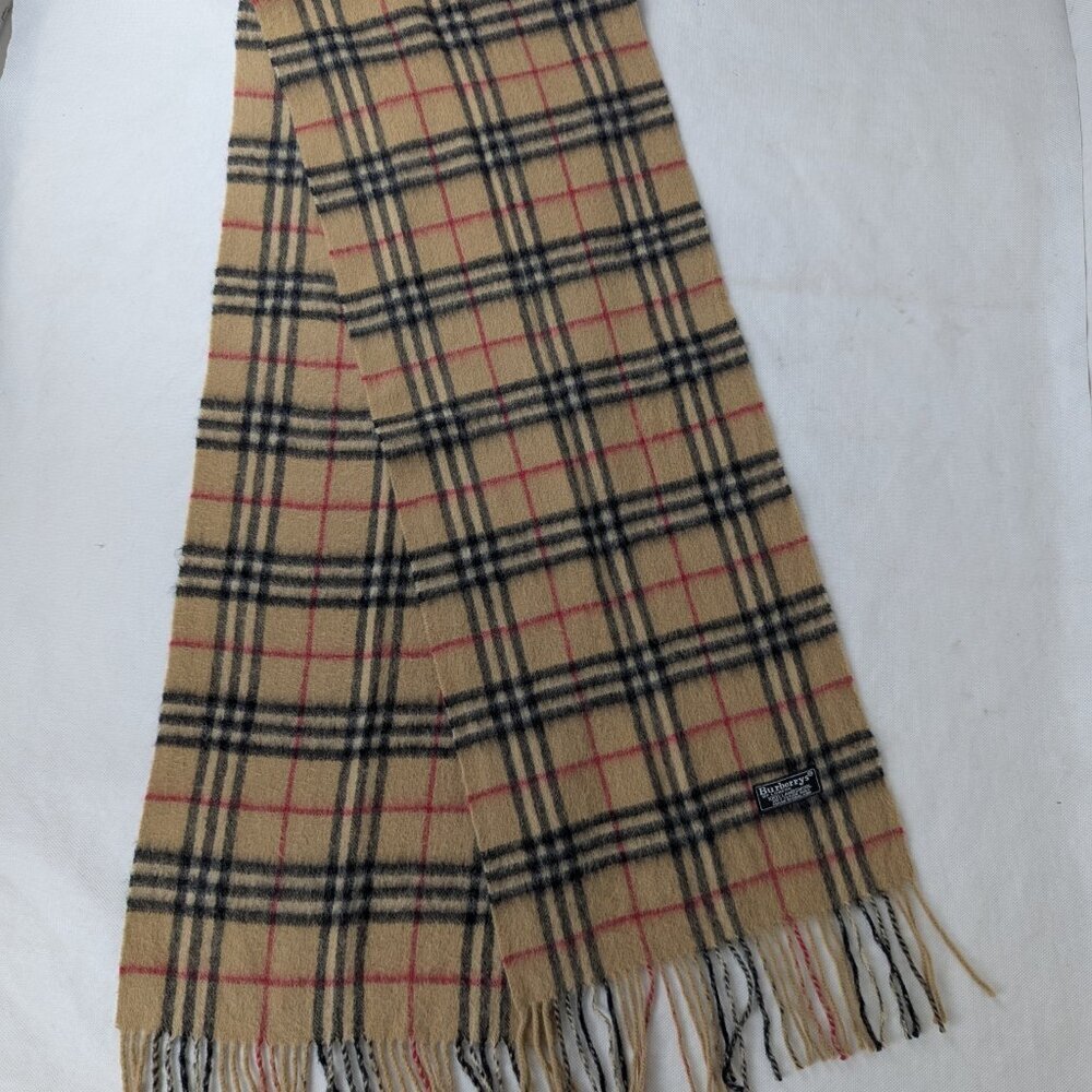 BURBERRY Lambswool Beige Check Scarf – Classic Plaid – ICONIC LOOK – VALUE